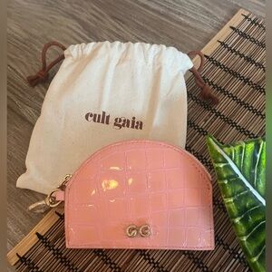 Cult Gaia Aleta embossed zip card case in peachy pink, new with dustbag